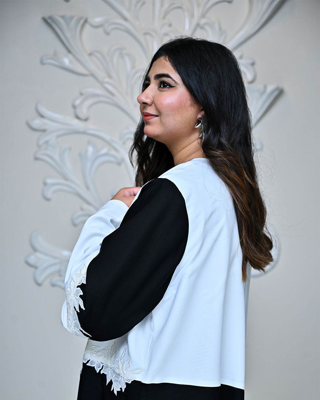 Black Embroidered Abaya - Orabel PK